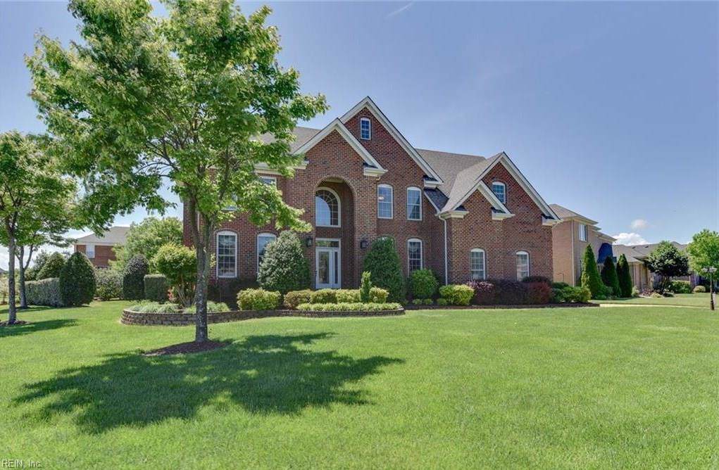 917 Artesia Way - Photo 1