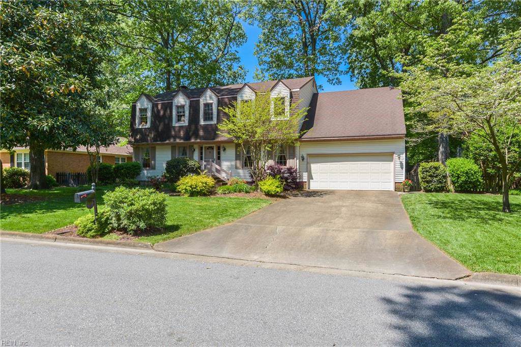 941 Stockbridge Dr - Photo 1