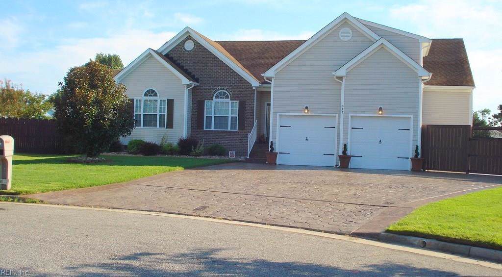 909 Hassett Ct - Photo 1