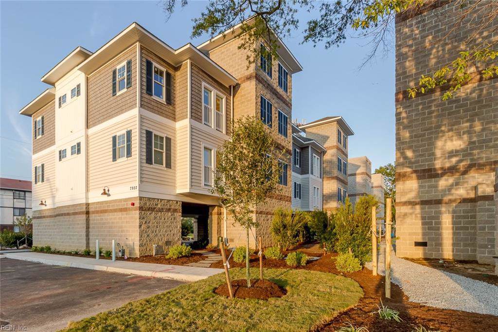 7922 Shore Dr - Photo 1