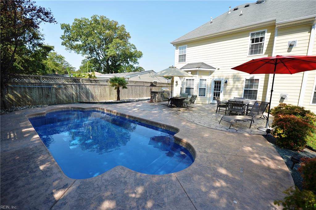 604 Maryland Ave - Photo 1