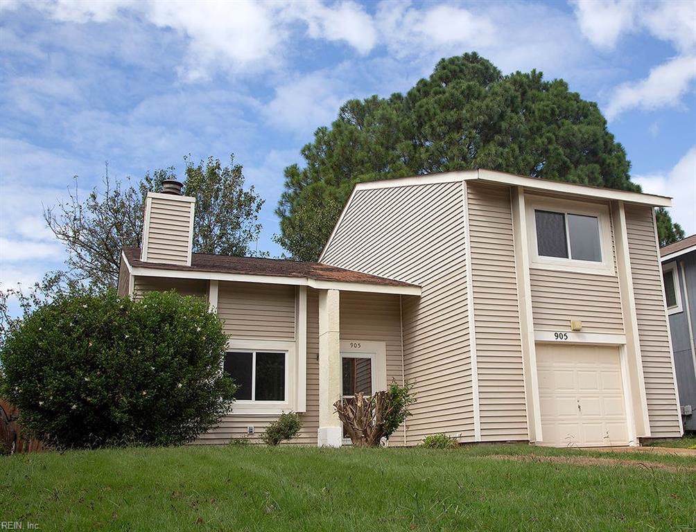 905 Thornhill Pl - Photo 1