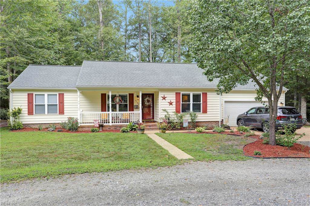 5796 Hillside Dr - Photo 1