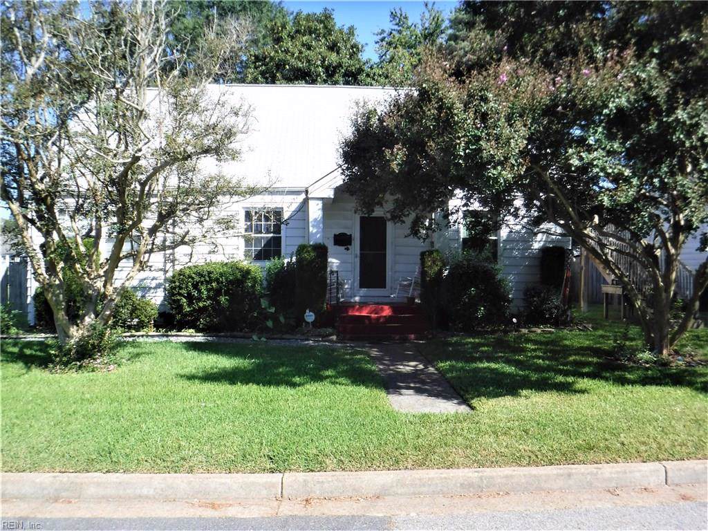 4612 Columbia St - Photo 1