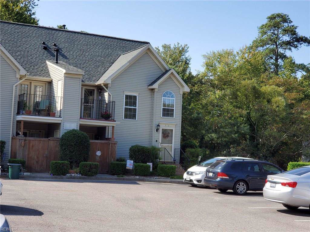 313 London Pointe Ct - Photo 1