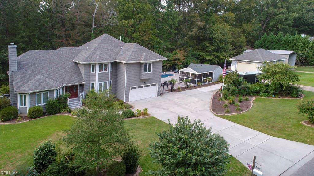 1311 Lakeview Dr - Photo 1
