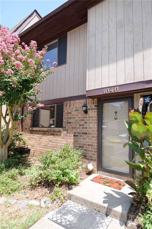 1040 Willow Green Dr - Photo 1