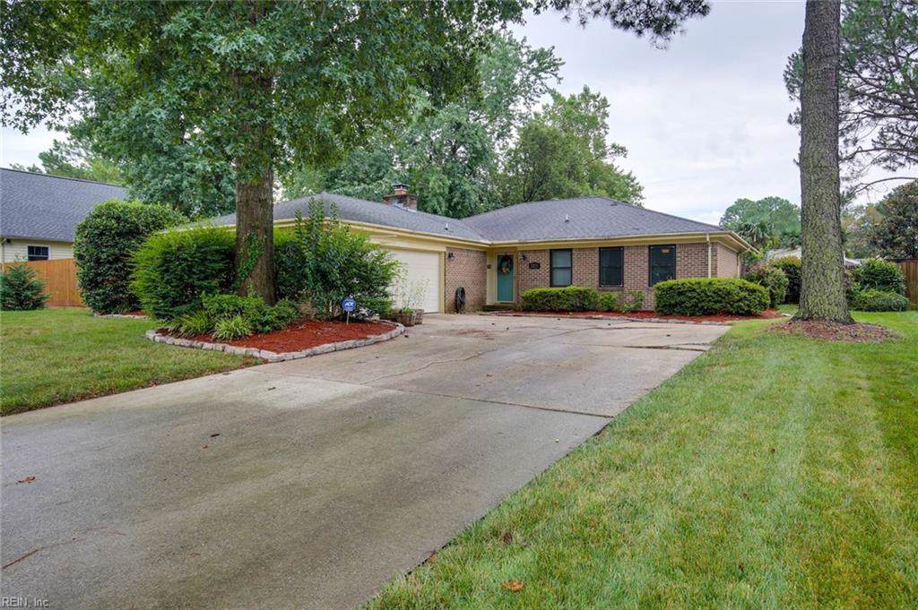 2133 Saint Marshall Dr - Photo 1