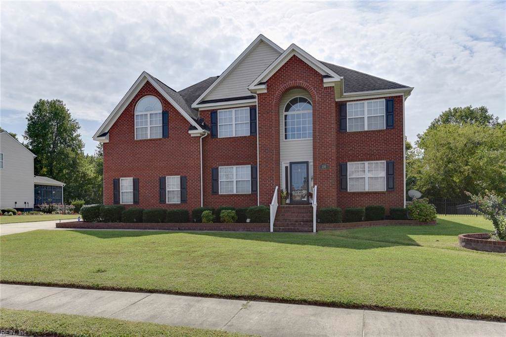 210 Woodhaven Dr - Photo 1