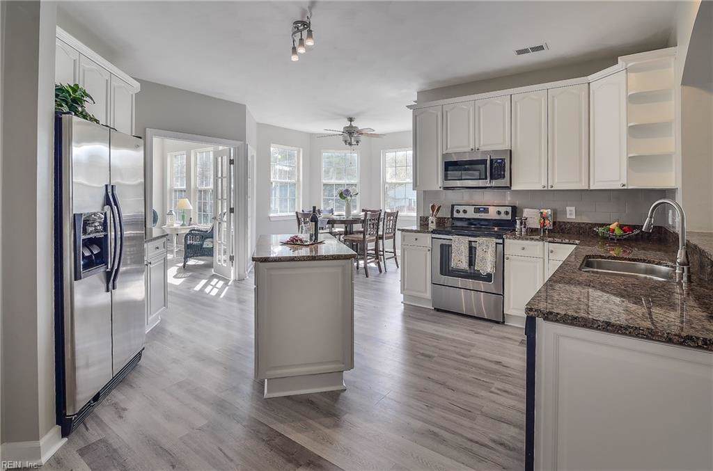 714 Helen Ave - Photo 1