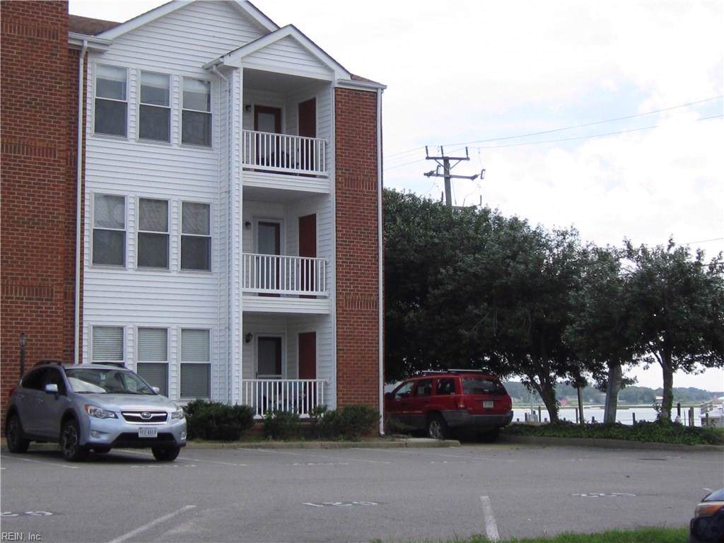 2205 Estuary Ct - Photo 1