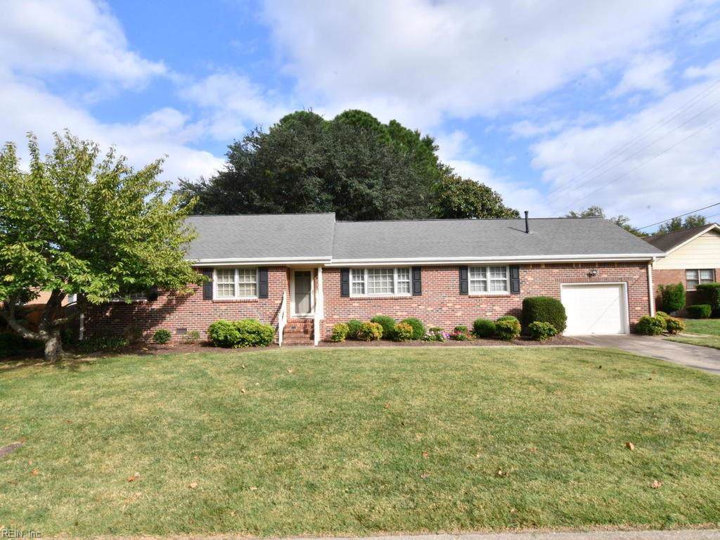 604 Claypool Ct - Photo 1