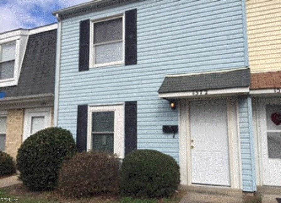 1572 Darren Cir - Photo 1