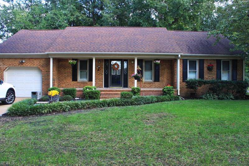 1005 Vineyard Dr - Photo 1