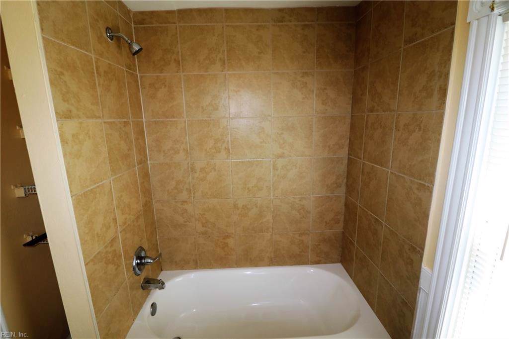 616 North St - Photo 1