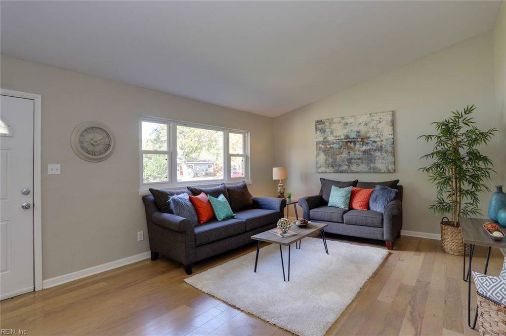 220 Remus Ln - Photo 1