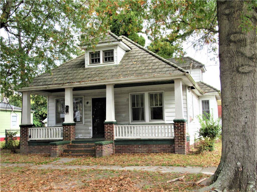 2015 Lansing Ave - Photo 1