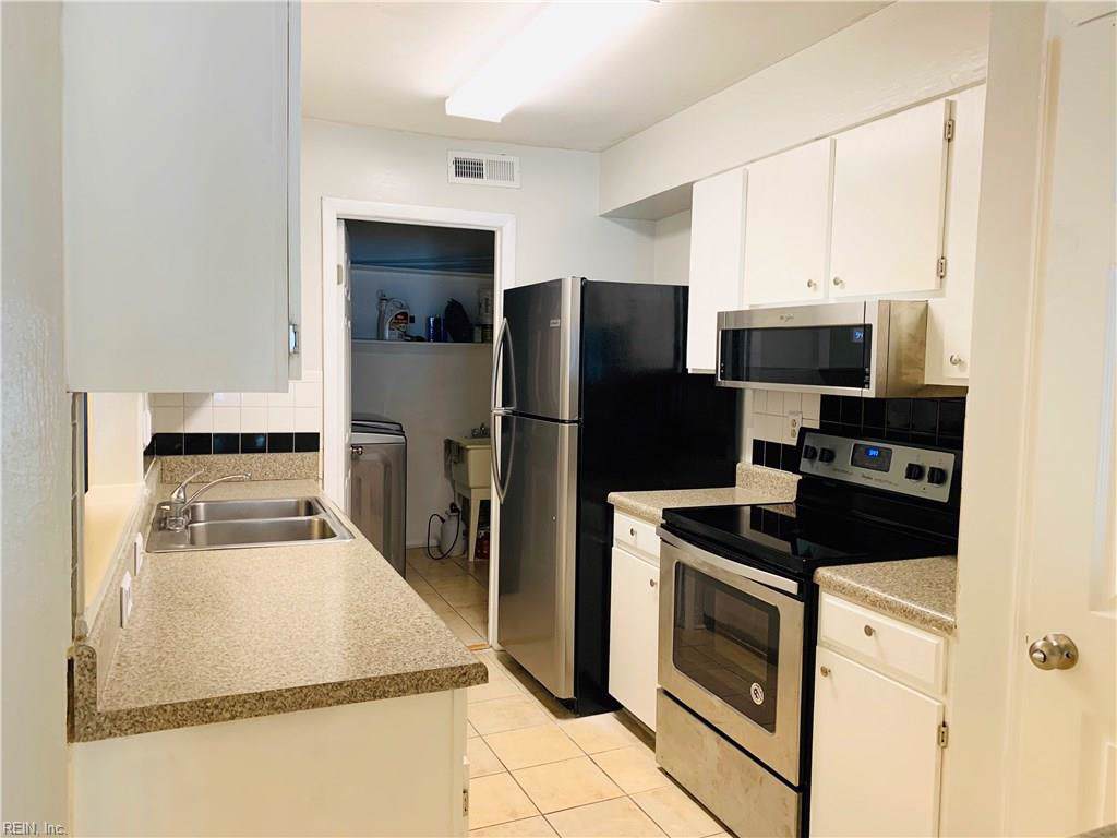 3681 Arthur Ave - Photo 1