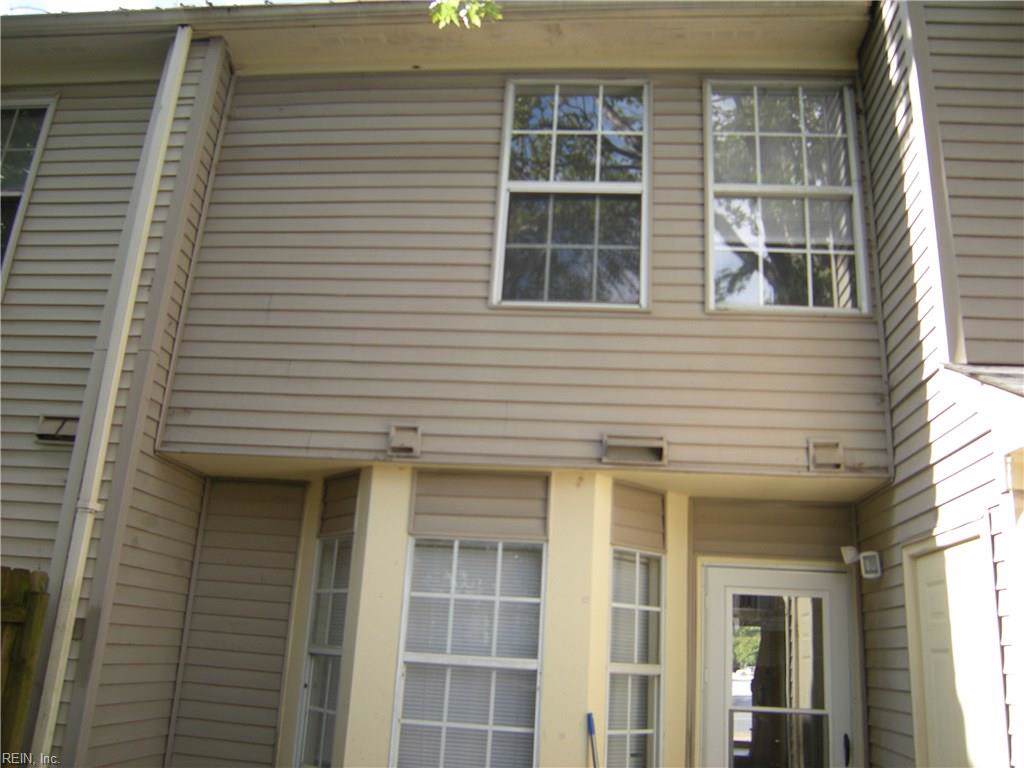 548 Holloman Dr - Photo 1