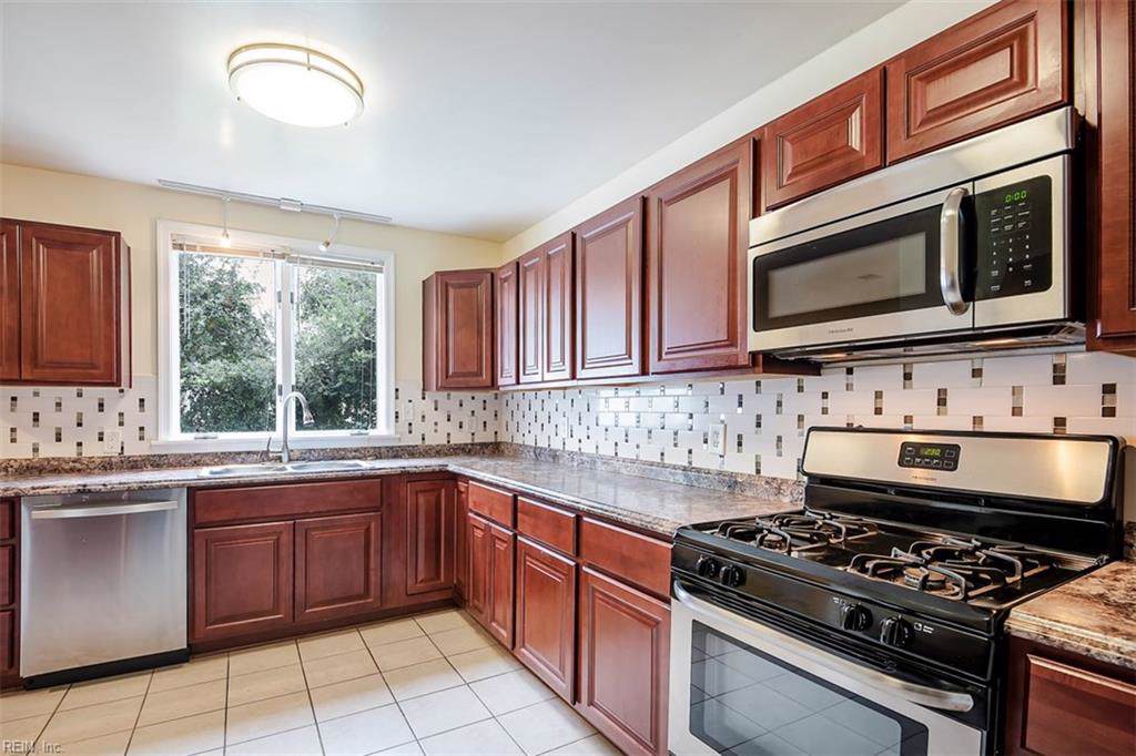 4877 Klamath Rd - Photo 1