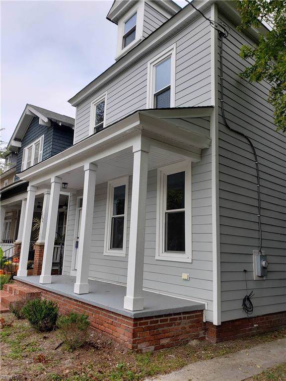 820 Baldwin Ave - Photo 1