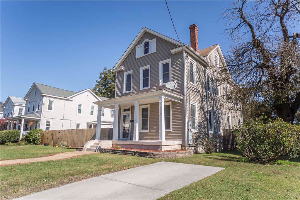 1517 Chesapeake Ave - Photo 1
