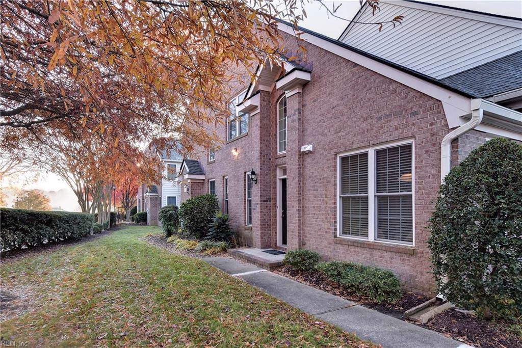 120 Bluff Ter - Photo 1
