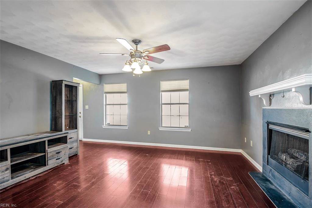 826 Haskins Dr - Photo 1