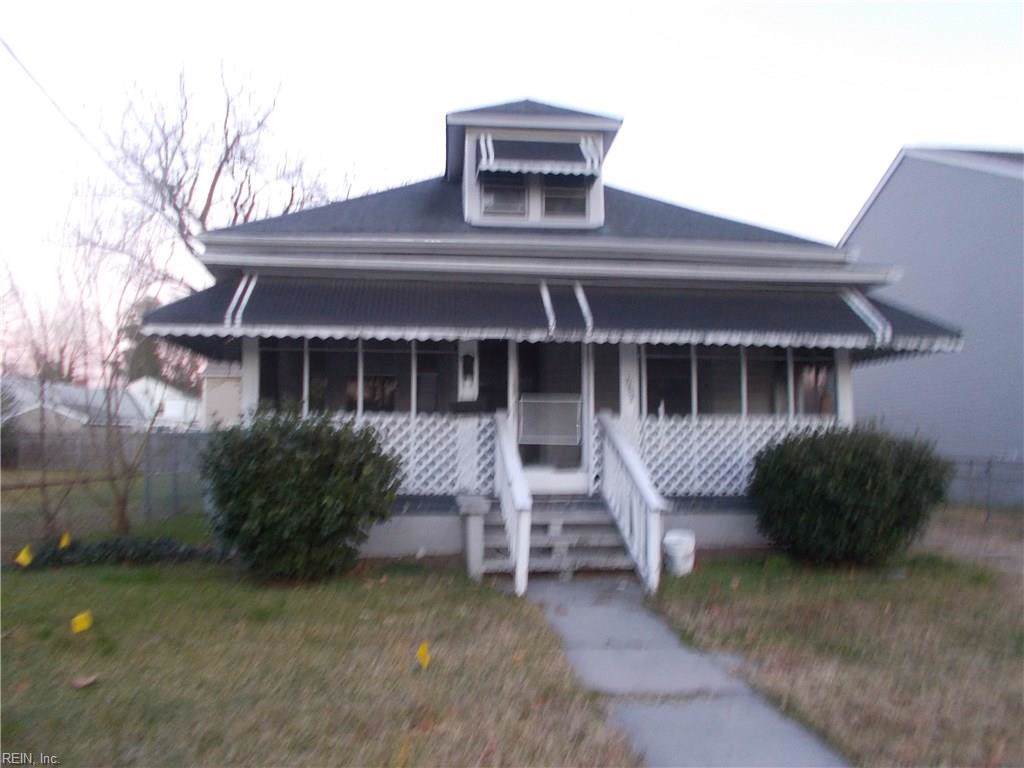 2403 Charleston Ave - Photo 1