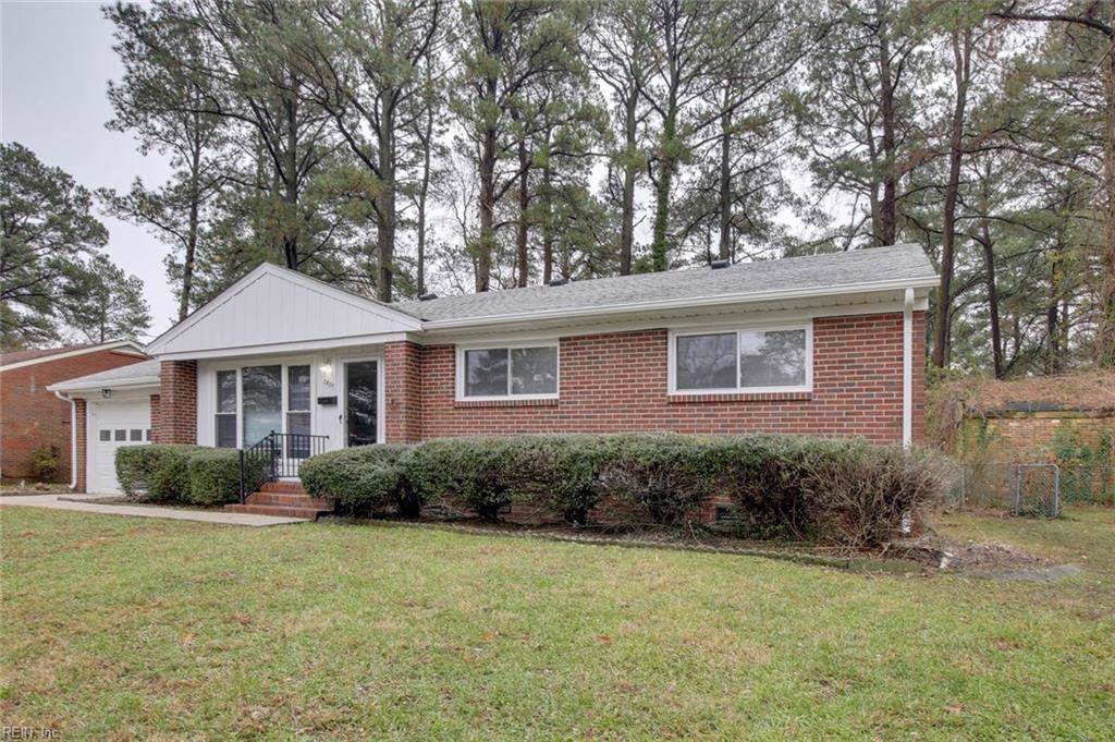 3801 Ingleside Dr - Photo 1
