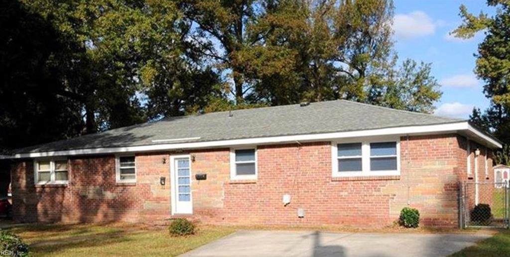 5212 Windermere Ave - Photo 1