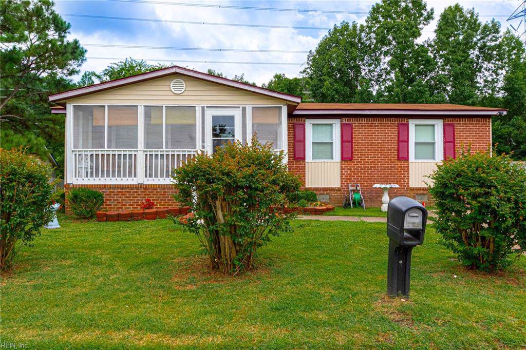 1113 Blythewood Ln - Photo 1