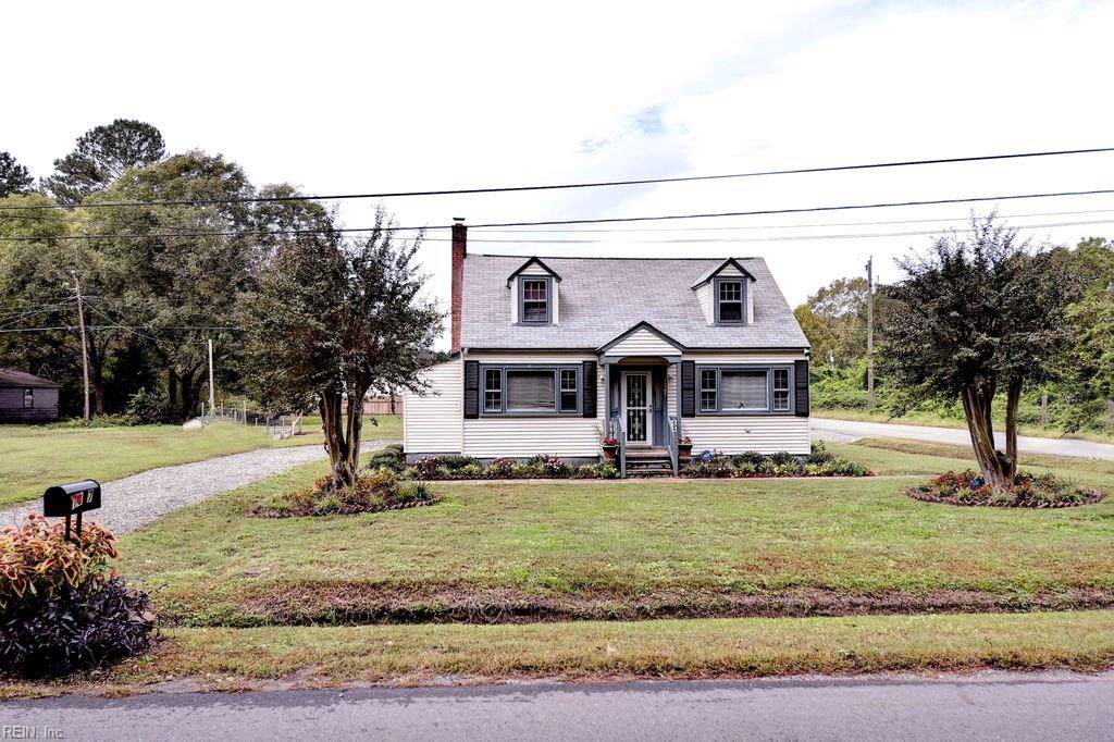 1347 Oak Dr - Photo 1