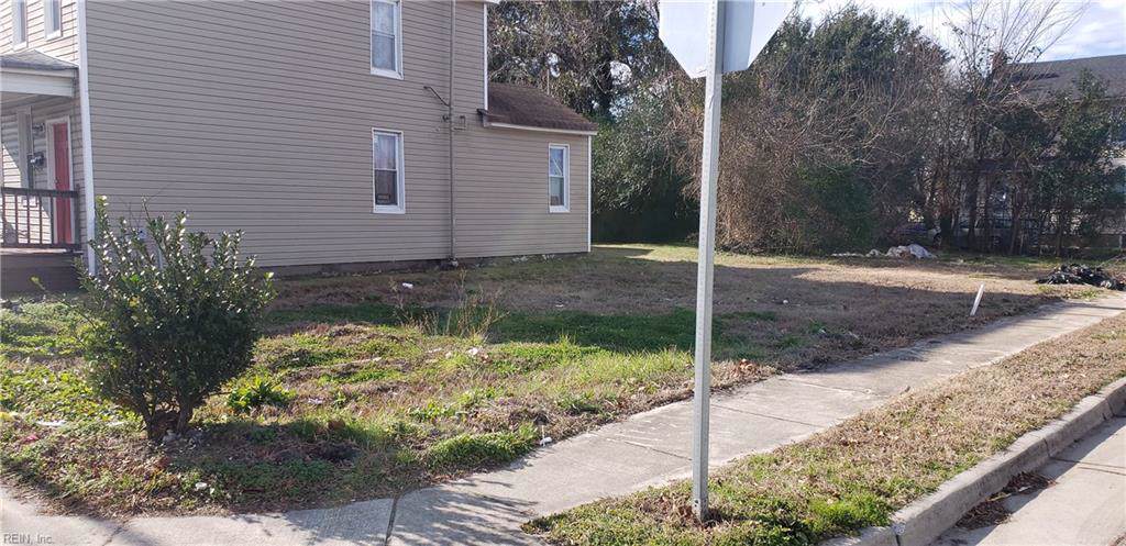 2529 Tidewater Dr - Photo 1