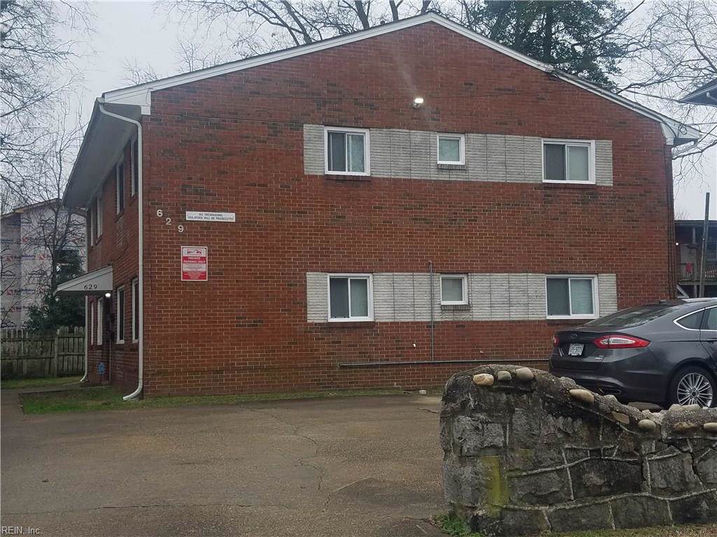 629 28th St - Photo 1