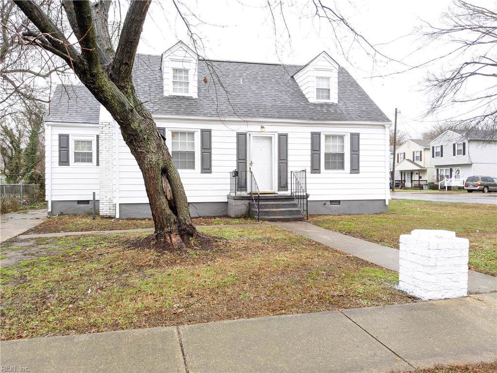 221 Libby St - Photo 1