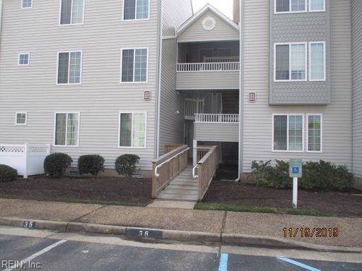 233 Island Cove Ct - Photo 1