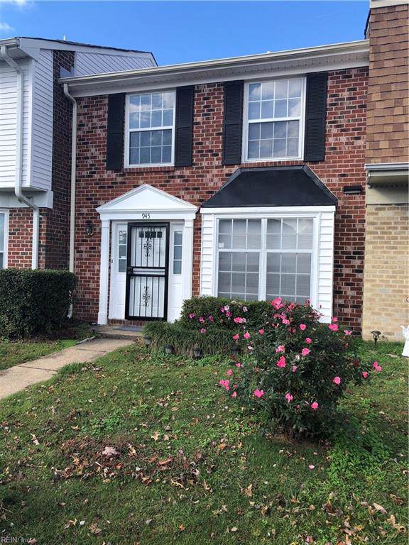 945 Northwood Dr - Photo 1