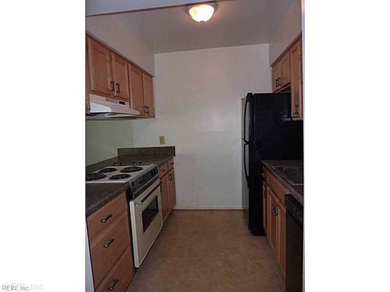 1228 Indian Rd - Photo 1