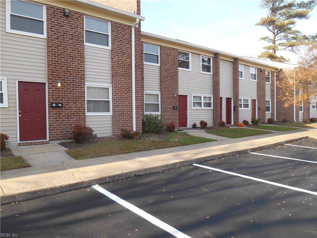 2231 Pine Shore Ct - Photo 1