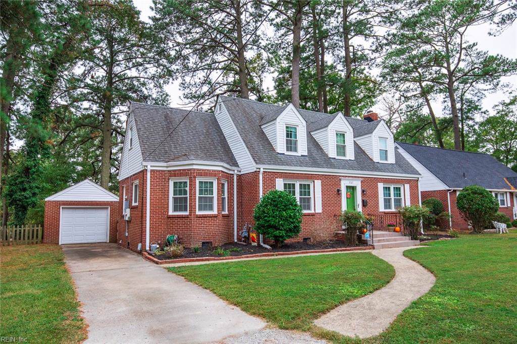 3707 Riverside Dr - Photo 1