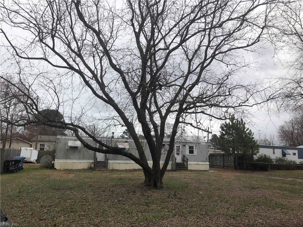 1216 Swallow Dr - Photo 1