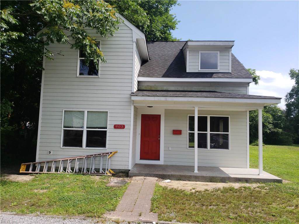 903 Railroad Ave - Photo 1