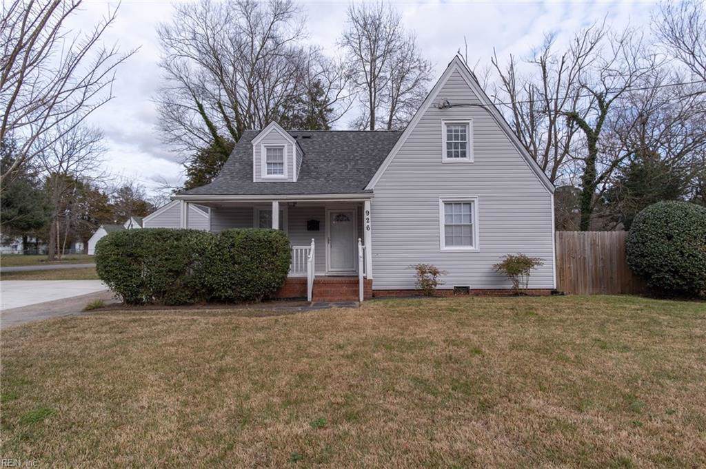 926 Ingleside Rd - Photo 1