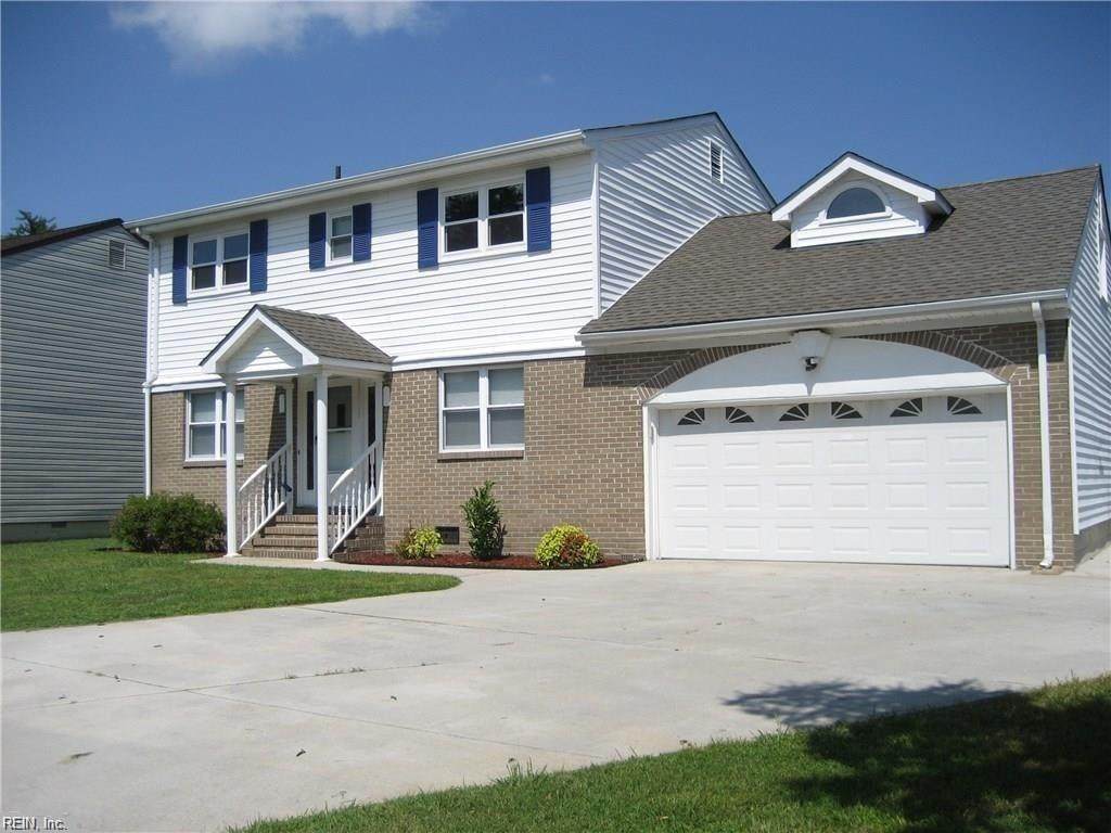1401 Lakeland Ct - Photo 1