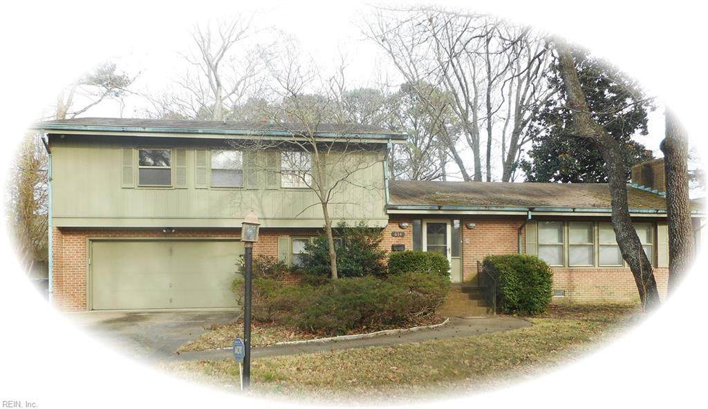 614 Pelham Dr - Photo 1
