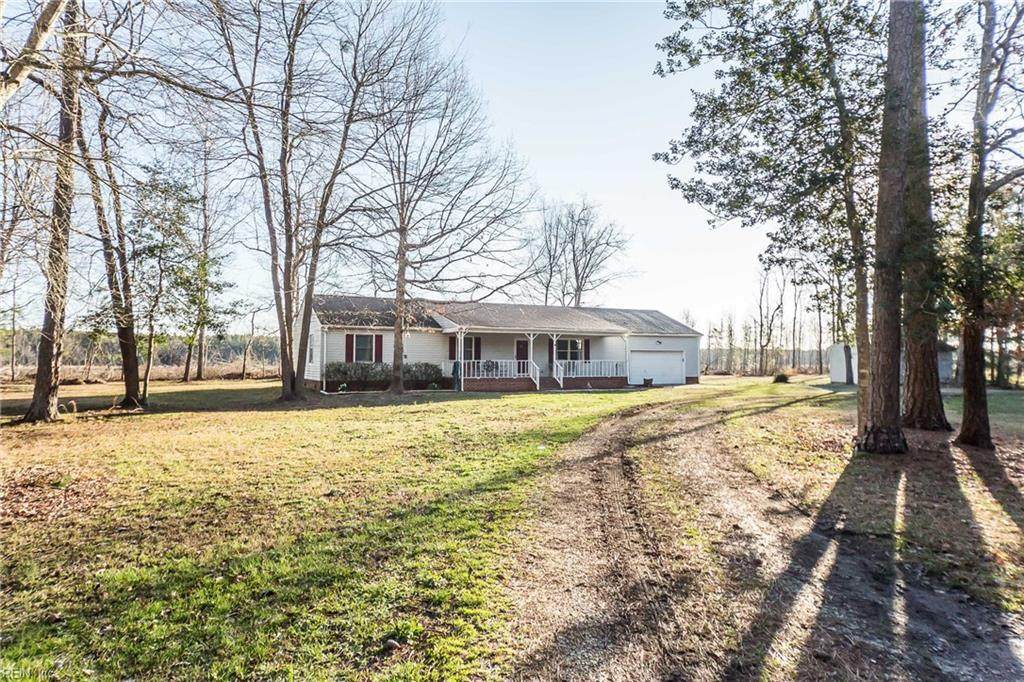 862 Manning Rd - Photo 1