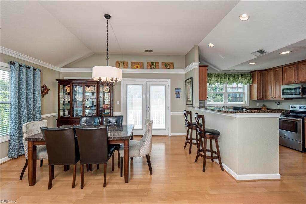 4449 Ocean View Ave - Photo 1