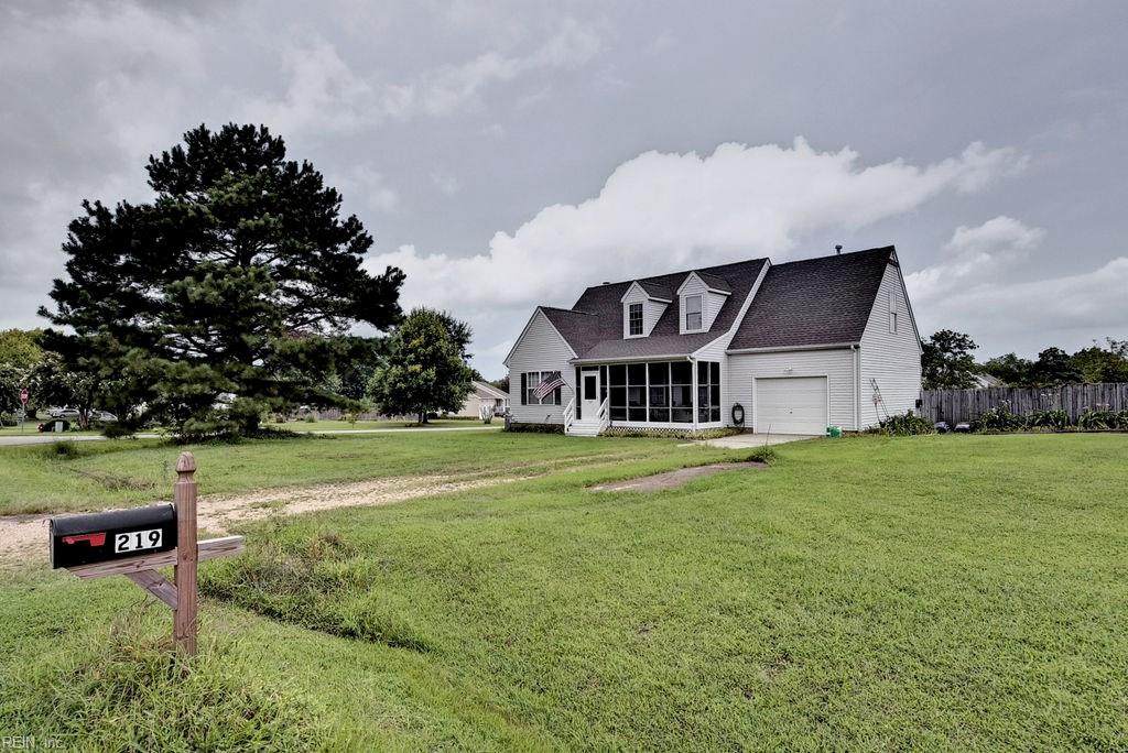 219 Loch Haven Dr - Photo 1