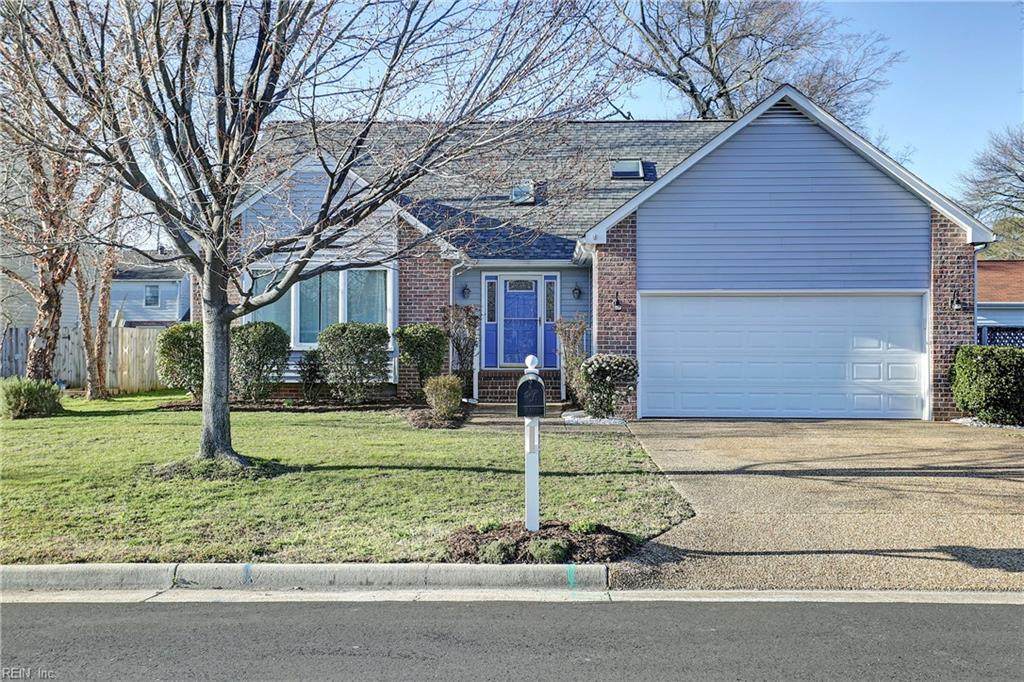 470 Putney Ln - Photo 1